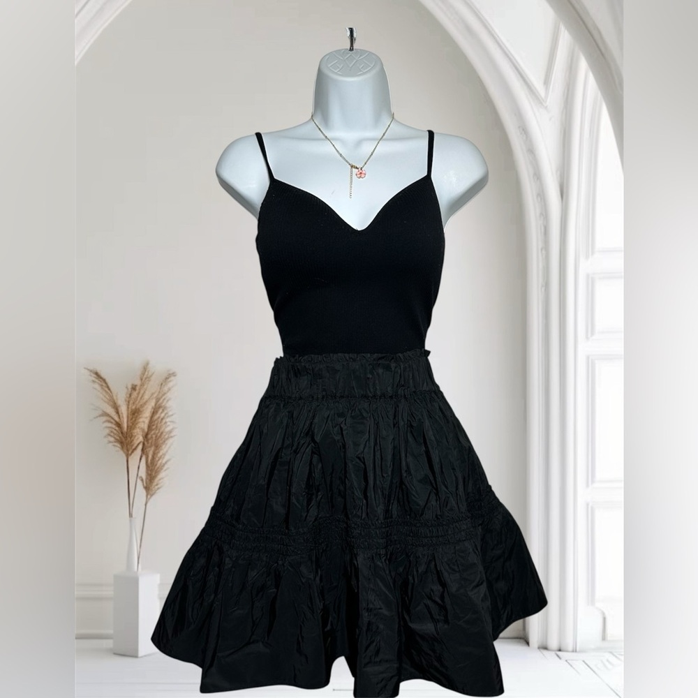 H&M Size Small Summer Black Tiered Skirt Elastic Waist Flowy Cottagecore Boho